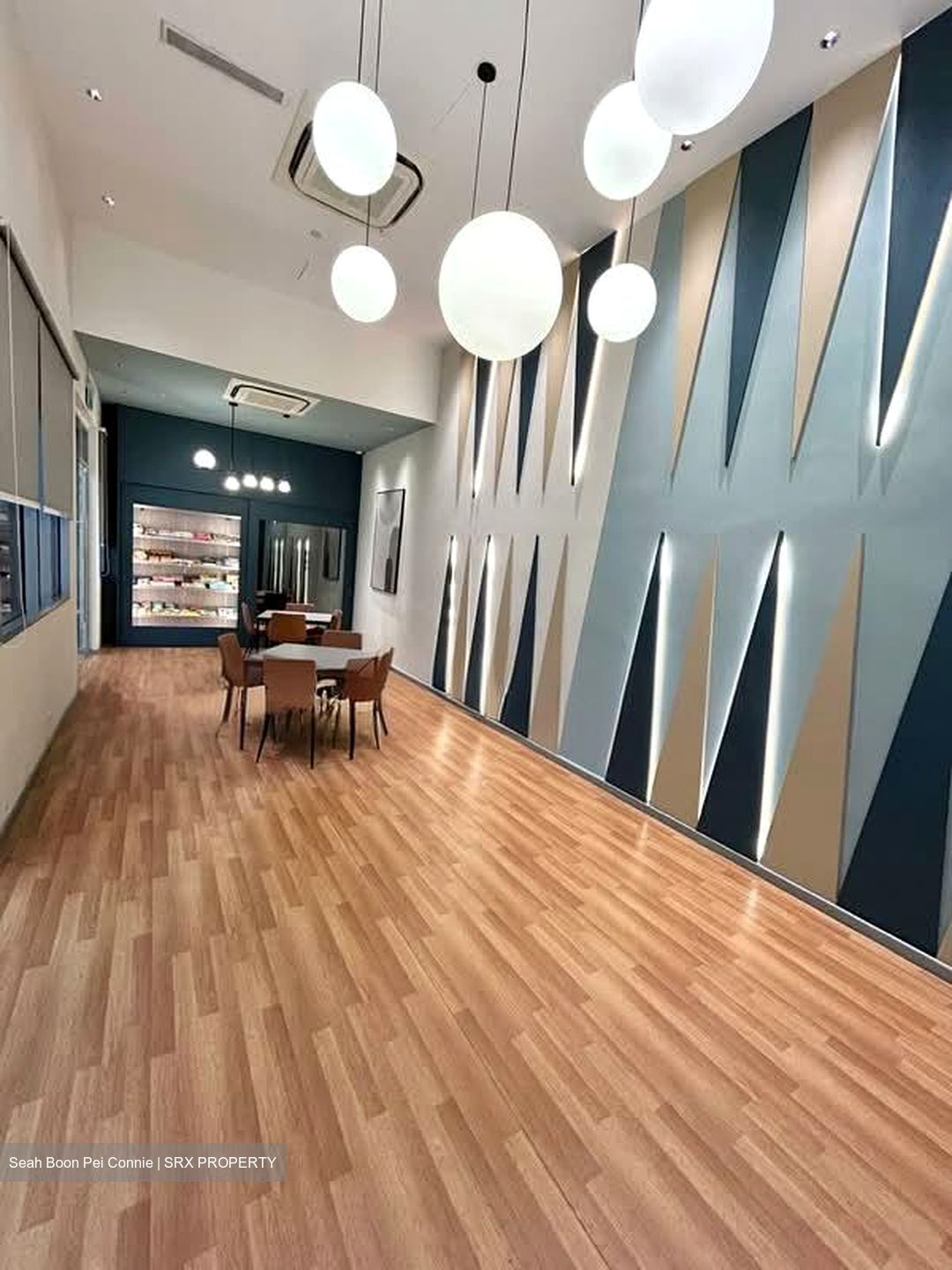 UE Square (D9), Apartment #567971541